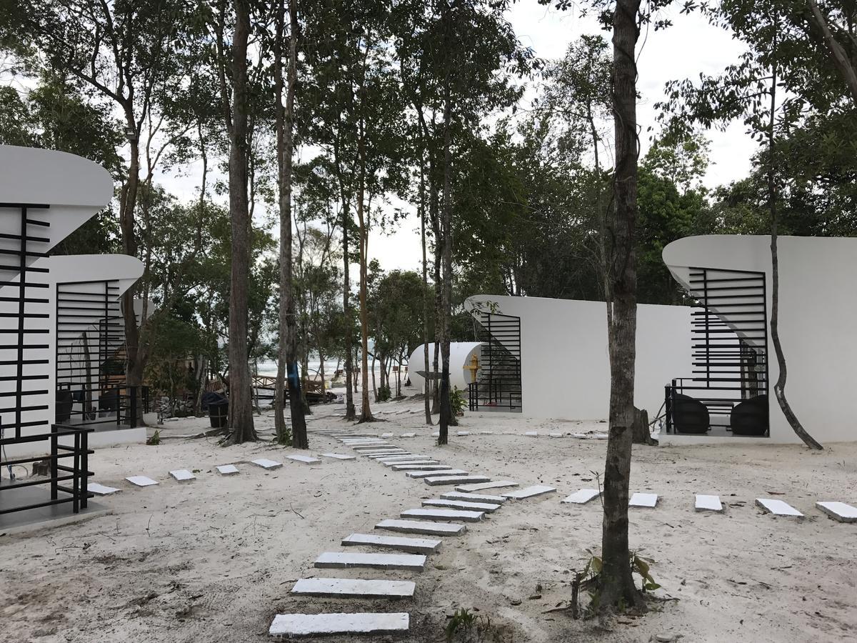 The Pipes Resort Koh Rong Sanloem Exterior foto